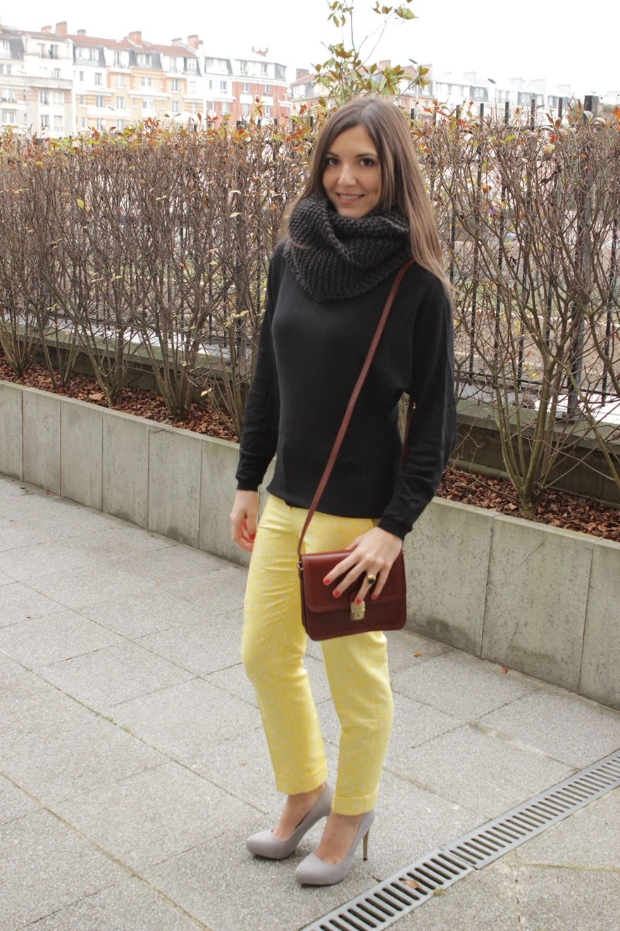 look pantalon jaune