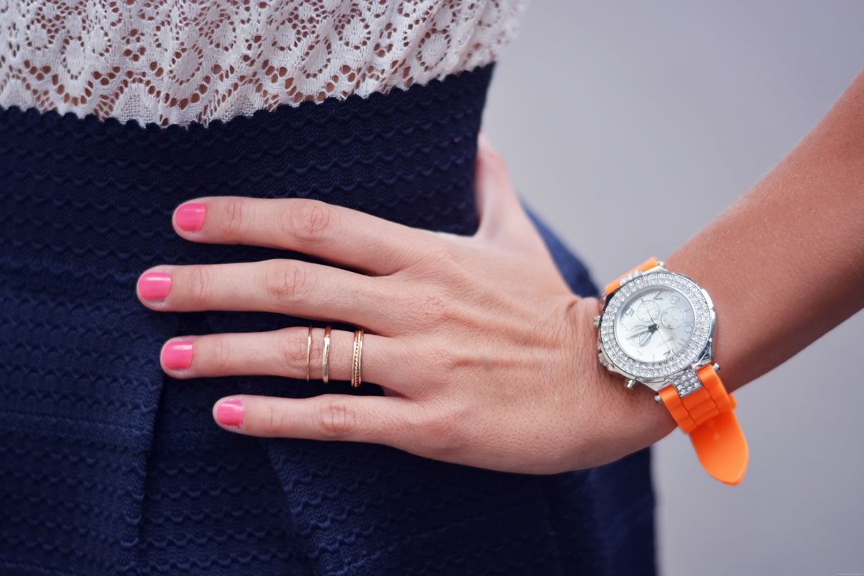 montre orange waterproof