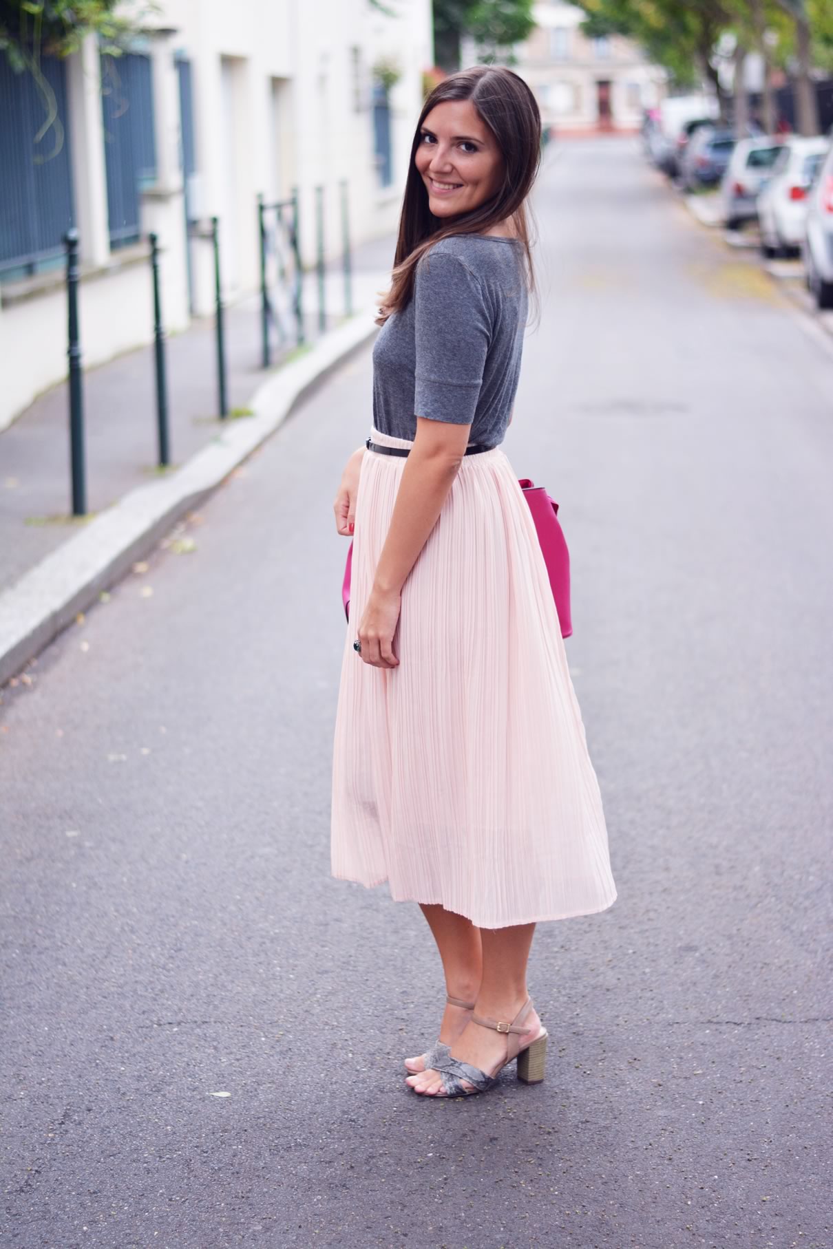 look rose et gris