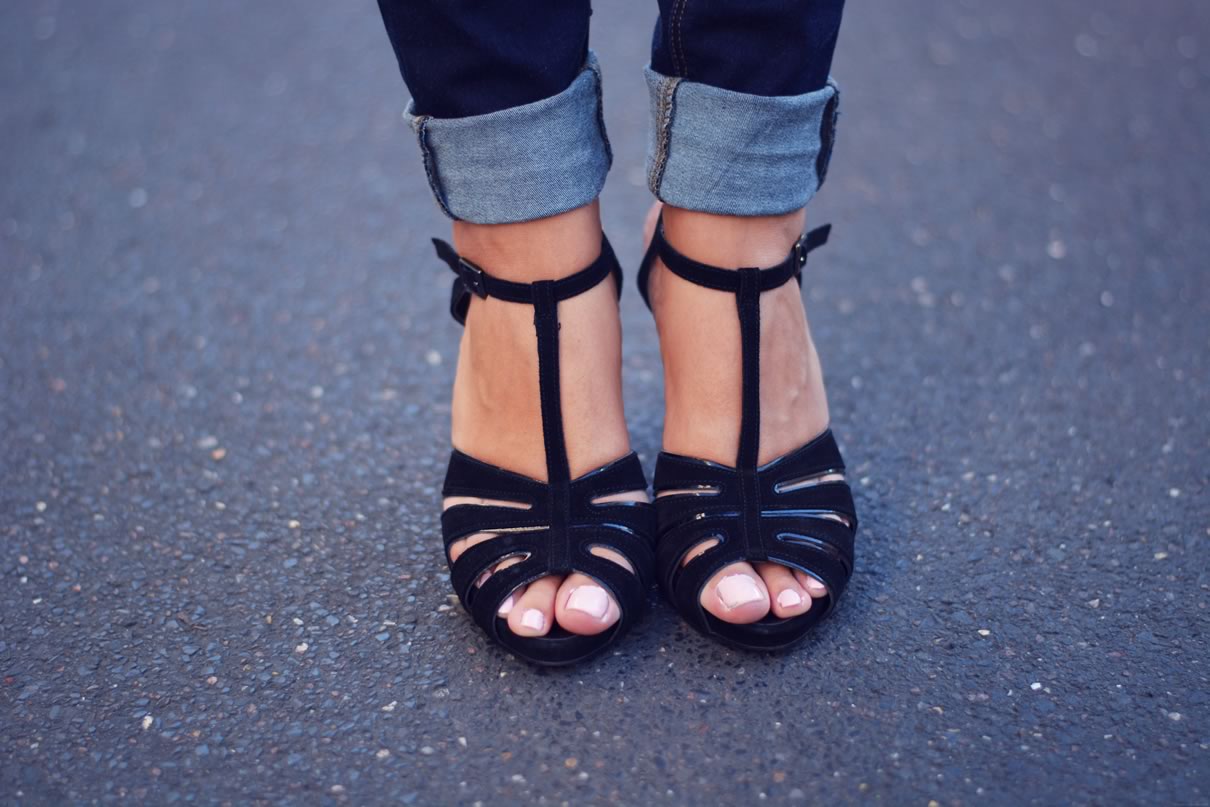 sandales noires sexy