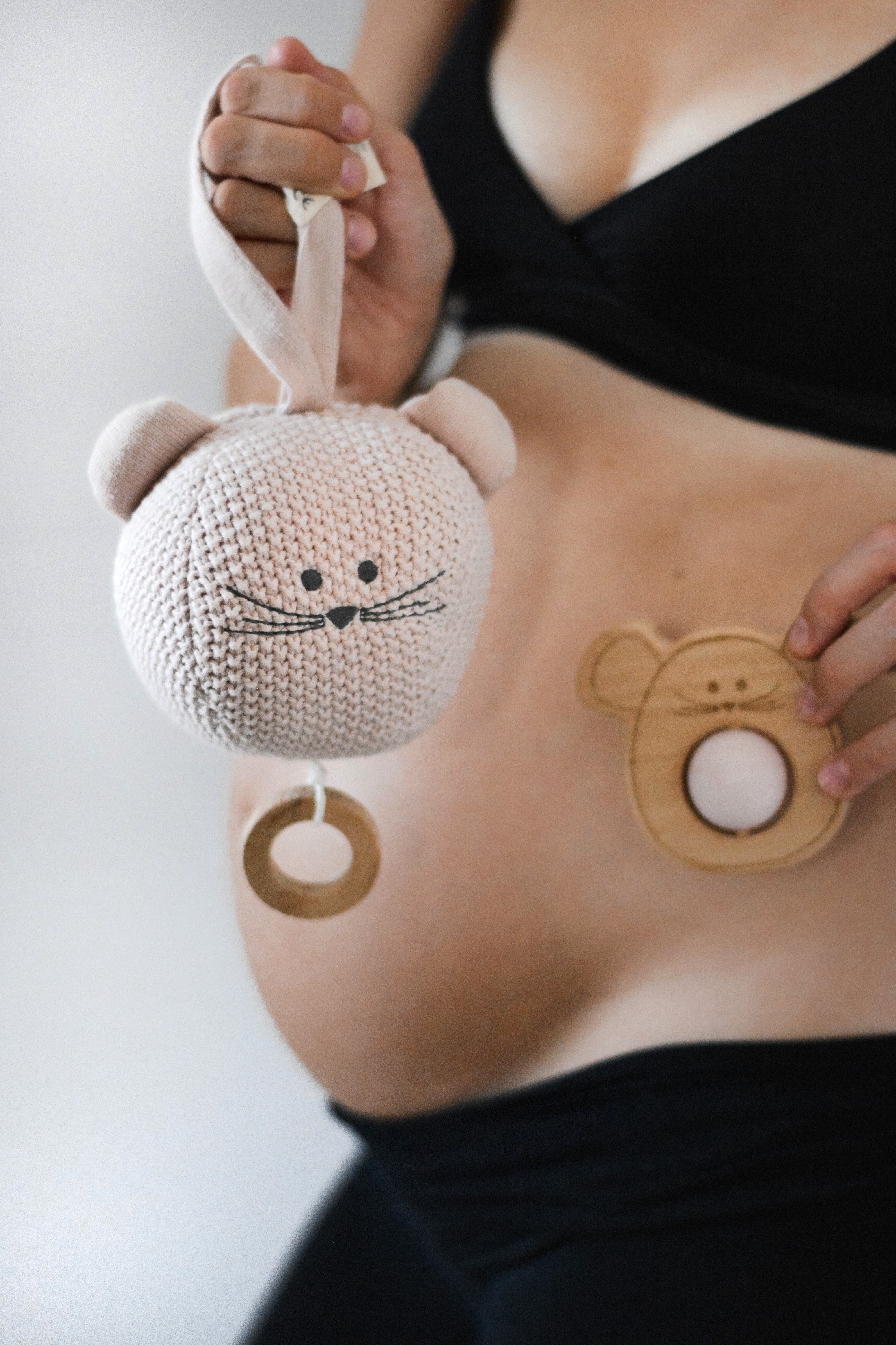 jouets pour bebe 3 mois Les Caprices d