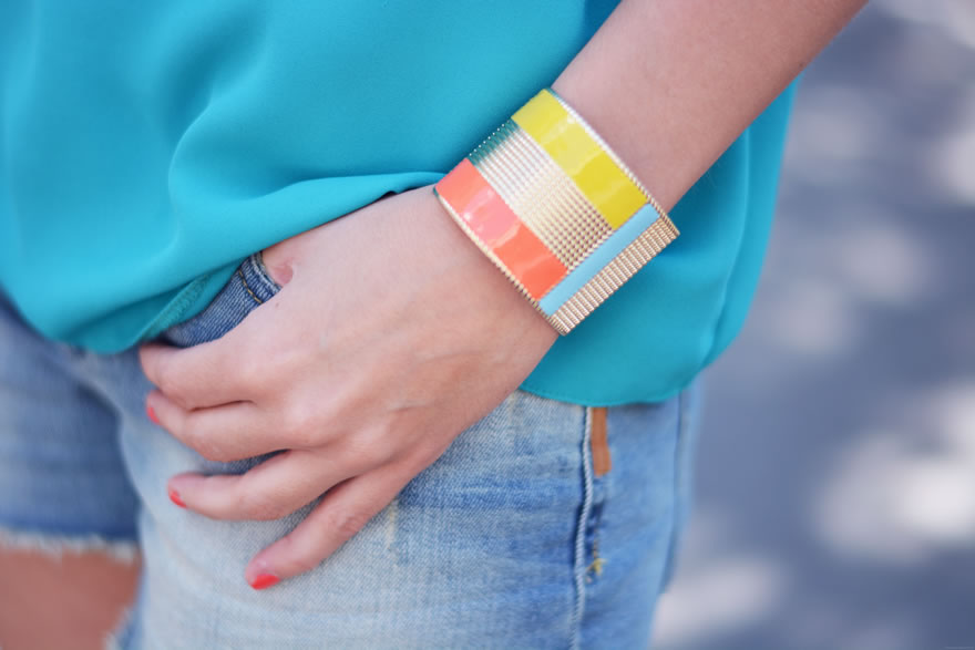 bracelet manchette or multicolore